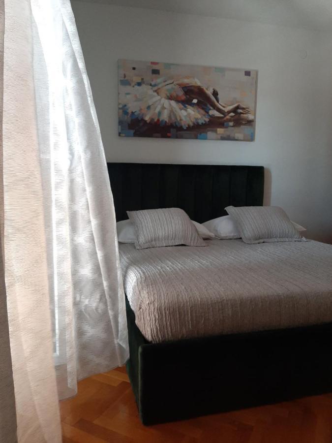 חוואר Guest House Zaninovic מראה חיצוני תמונה